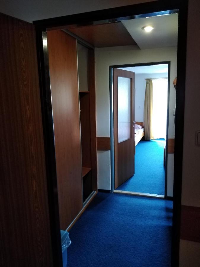 Penzion Iris Krkonose Horní Maršov Eksteriør billede