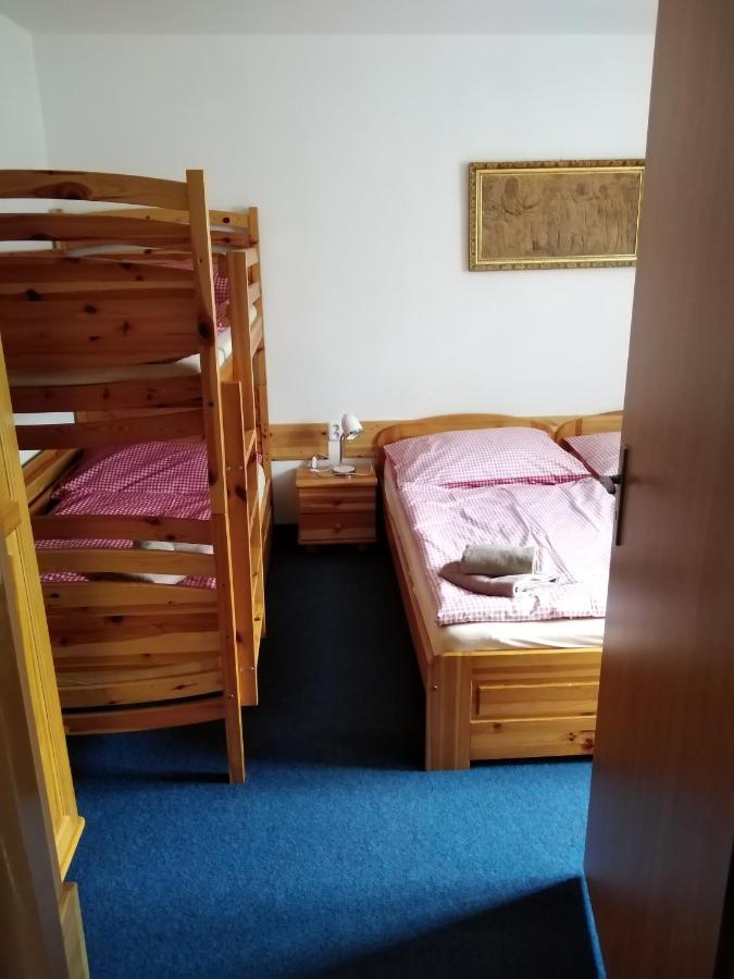 Penzion Iris Krkonose Horní Maršov Eksteriør billede